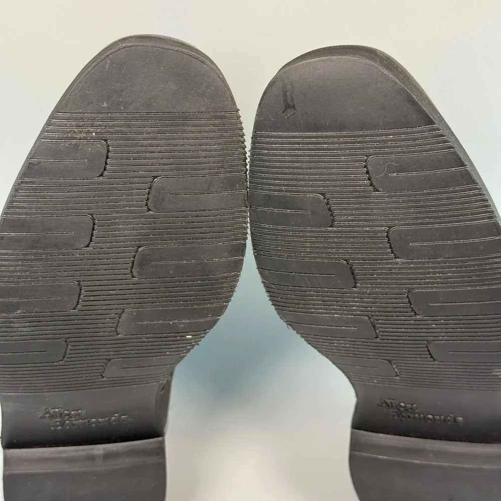 Allen Edmonds Fairmont Dress Oxfords Mens 10 AA Narrow Black Vibram Brogue Shoes